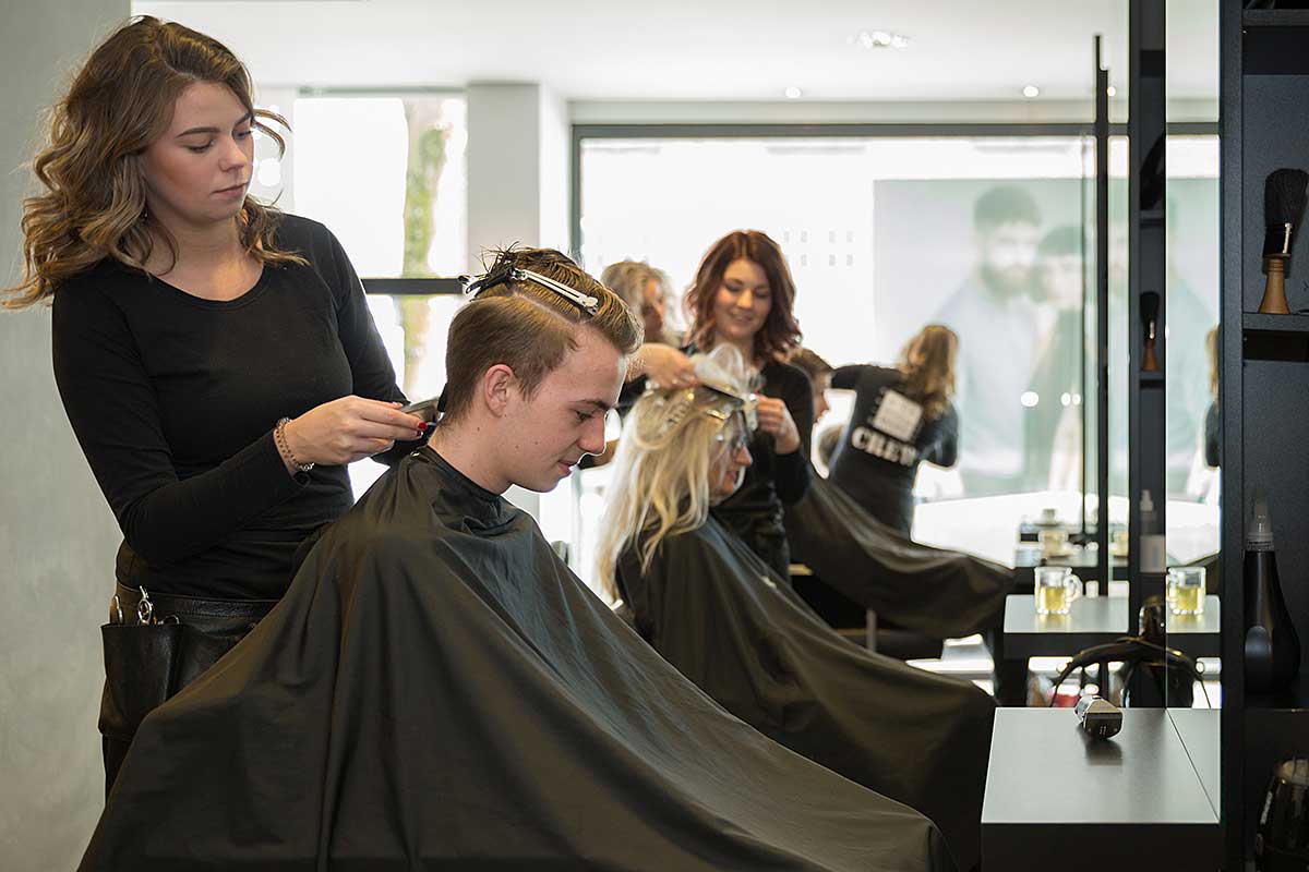 begaan Adverteerder spreker Kapper zonder afspraak - Hair & Beauty Studio Marc - Groesbeek